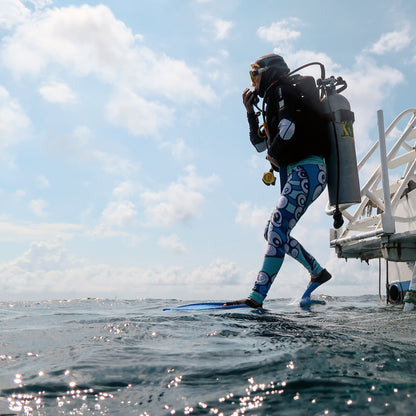hand painted octopus design on ladies legging